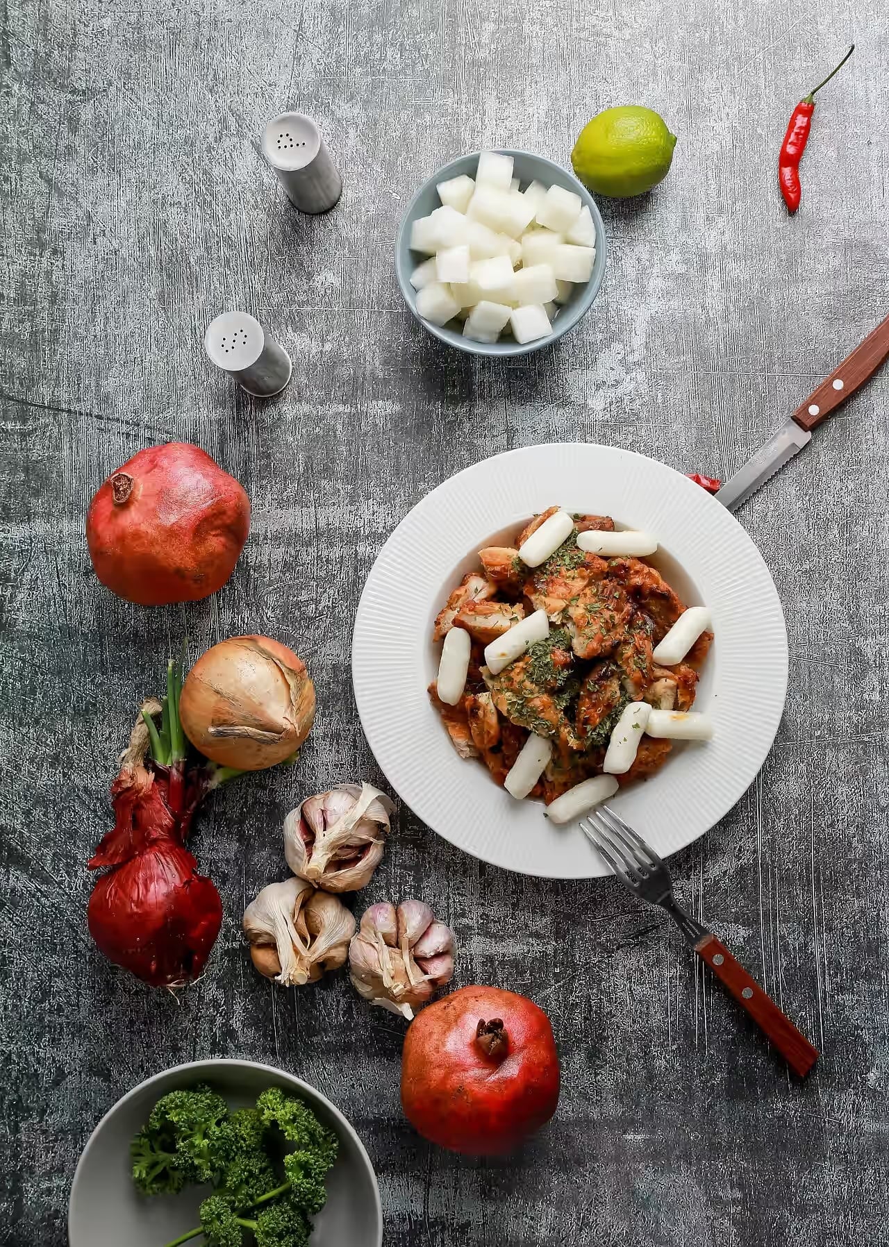 매운맛가슴살 클로즈업 - 고춧가루 입자와 색감 분리