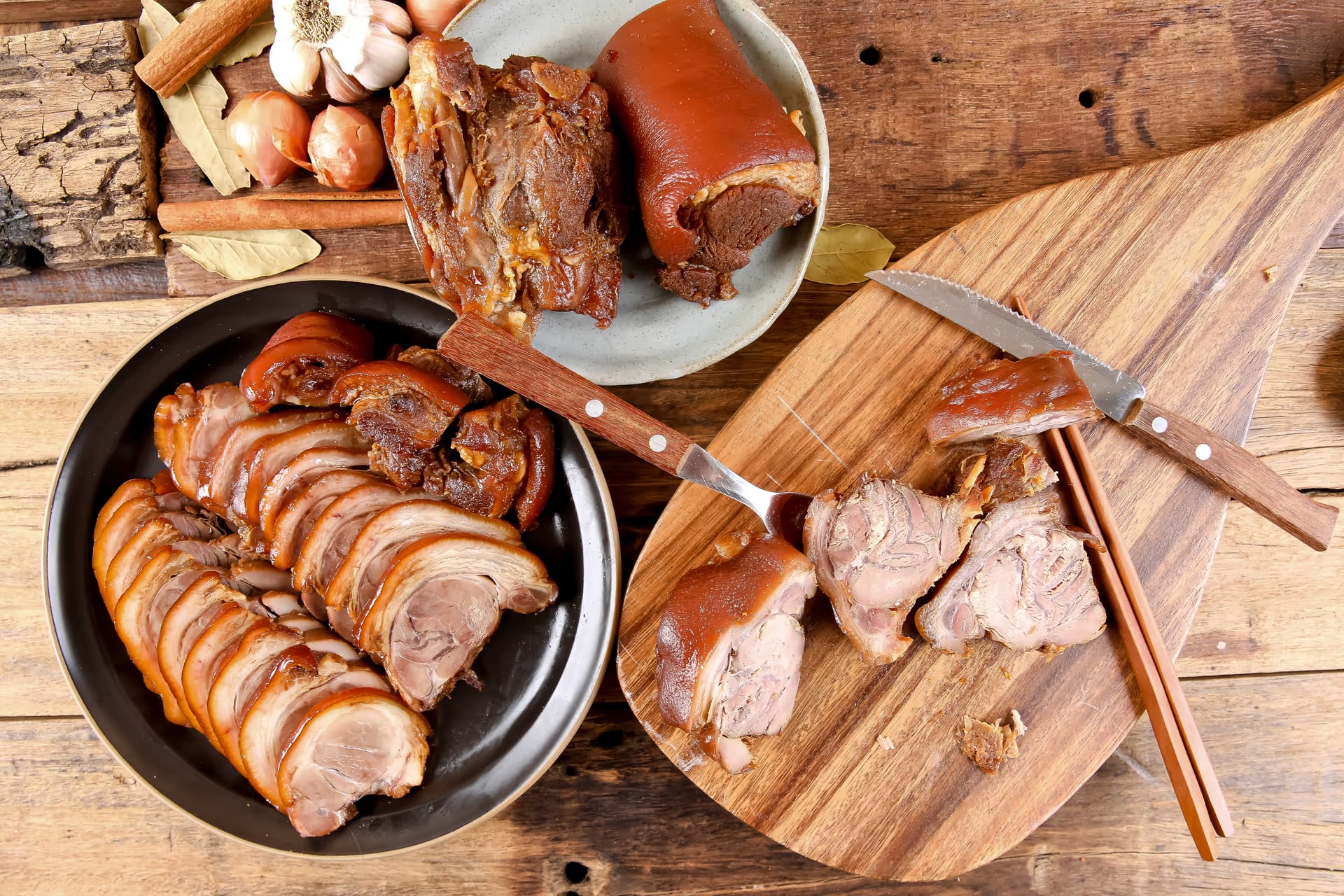 족발 대표 컷 - 윤기와 살결 균형 표현