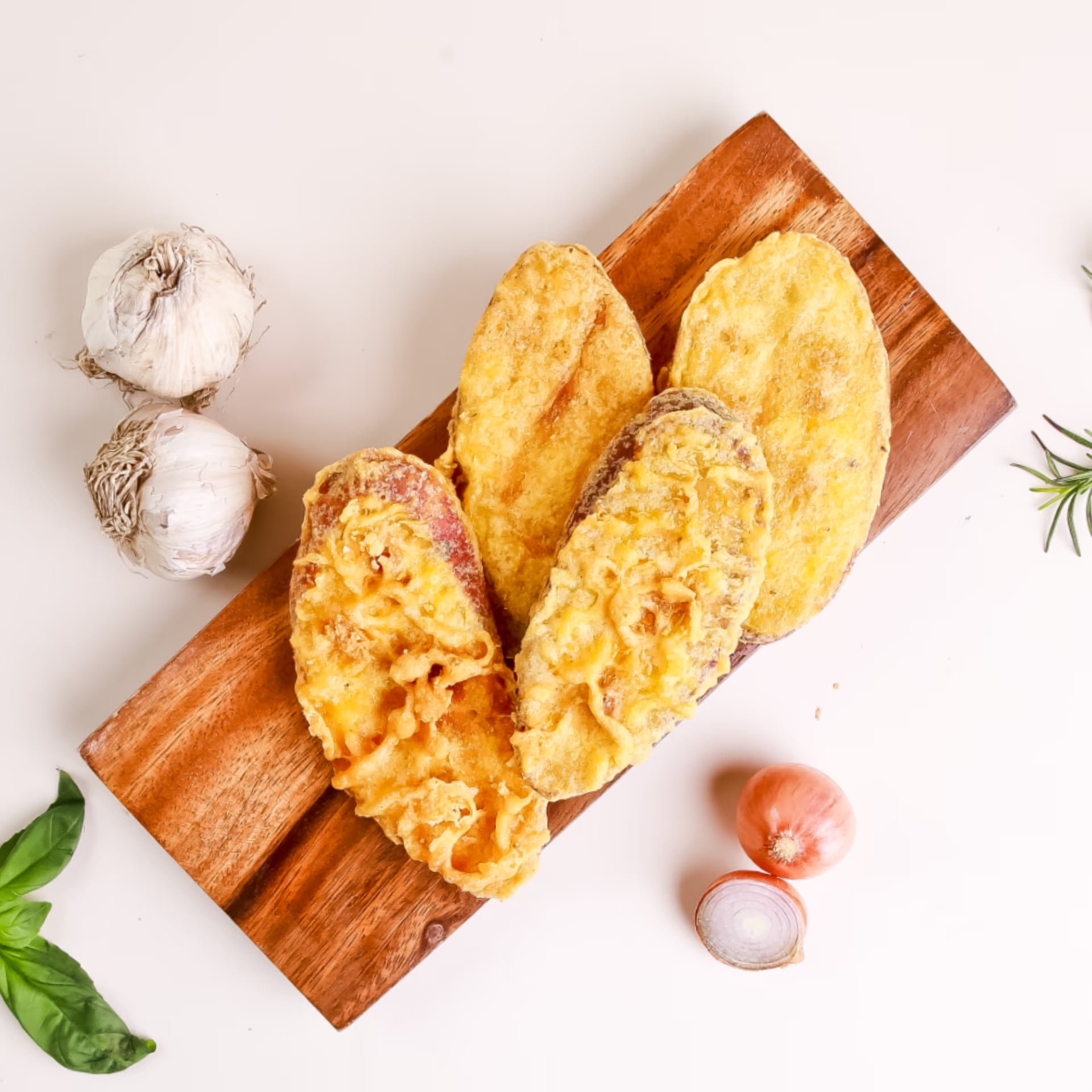 치즈 떡볶이 사이드 컷 - 치즈 흐름 포착